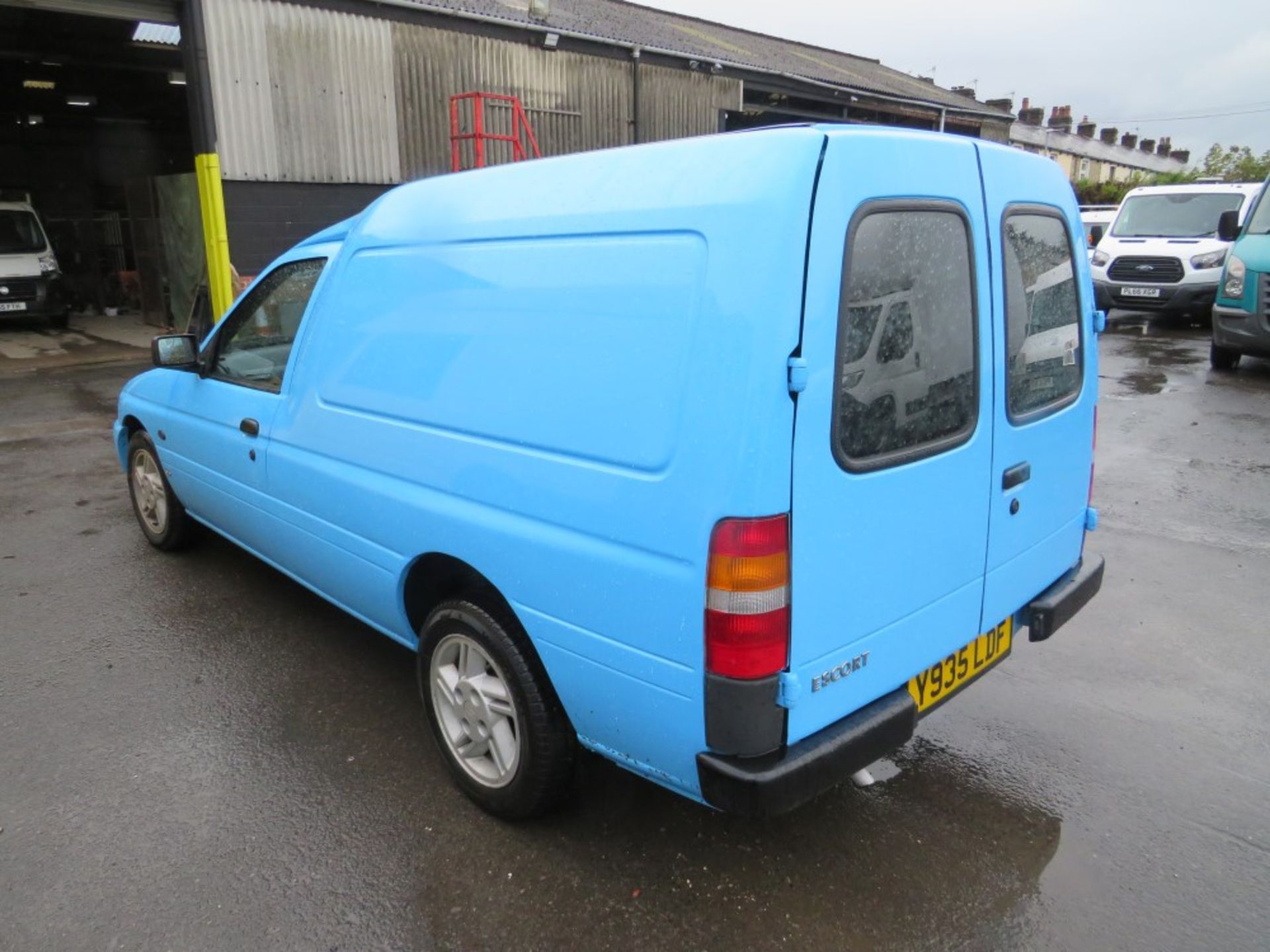 Y reg FORD ESCORT 55 VAN, 1ST REG 2001, TEST 02/22, 51298M WARRANTED, NO V5 [NO VAT] - Image 3 of 7