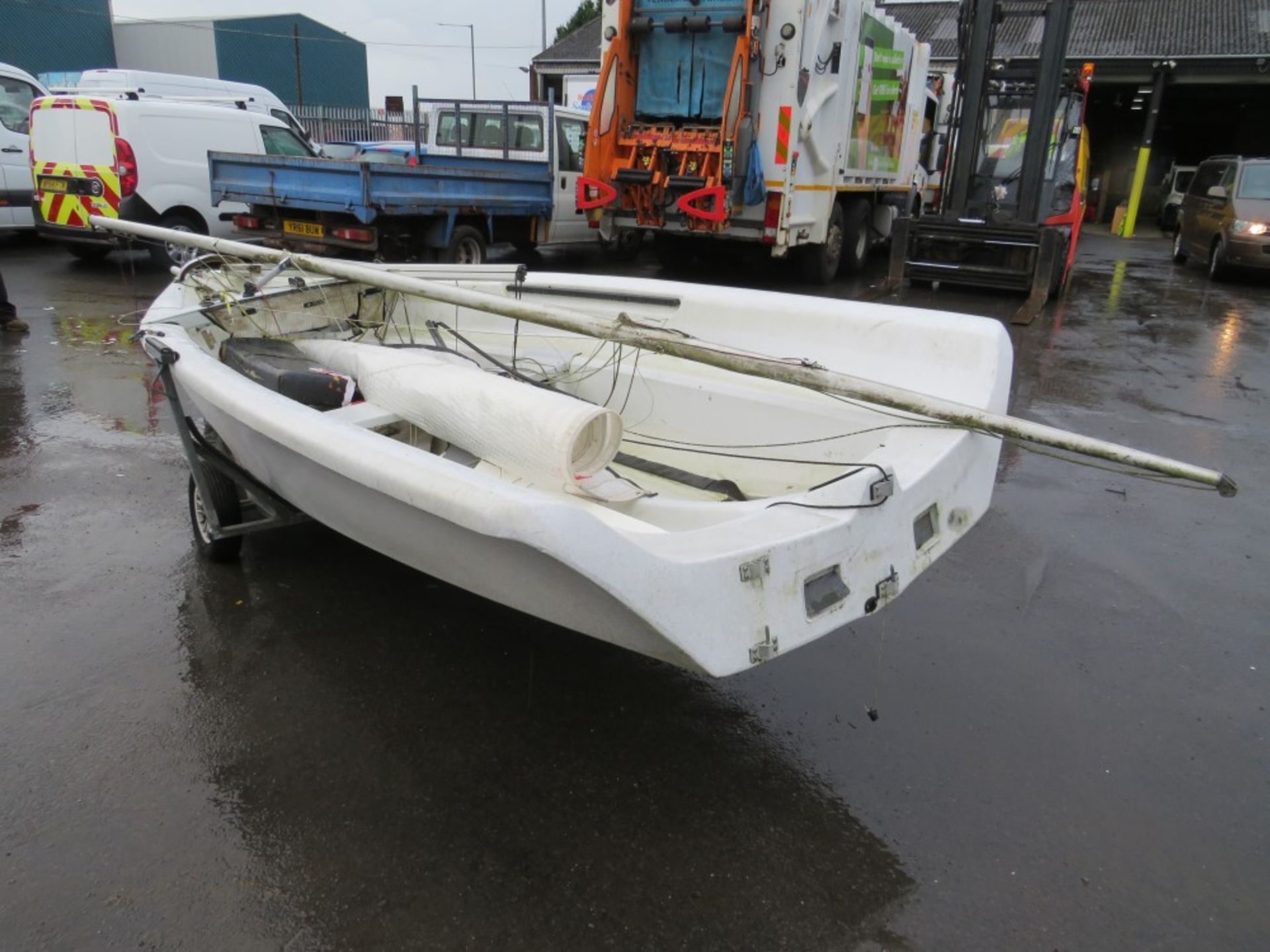 OMEGA TOPAZ SAILING DINGHY (DIRECT COUNCIL) [+ VAT] - Image 2 of 2