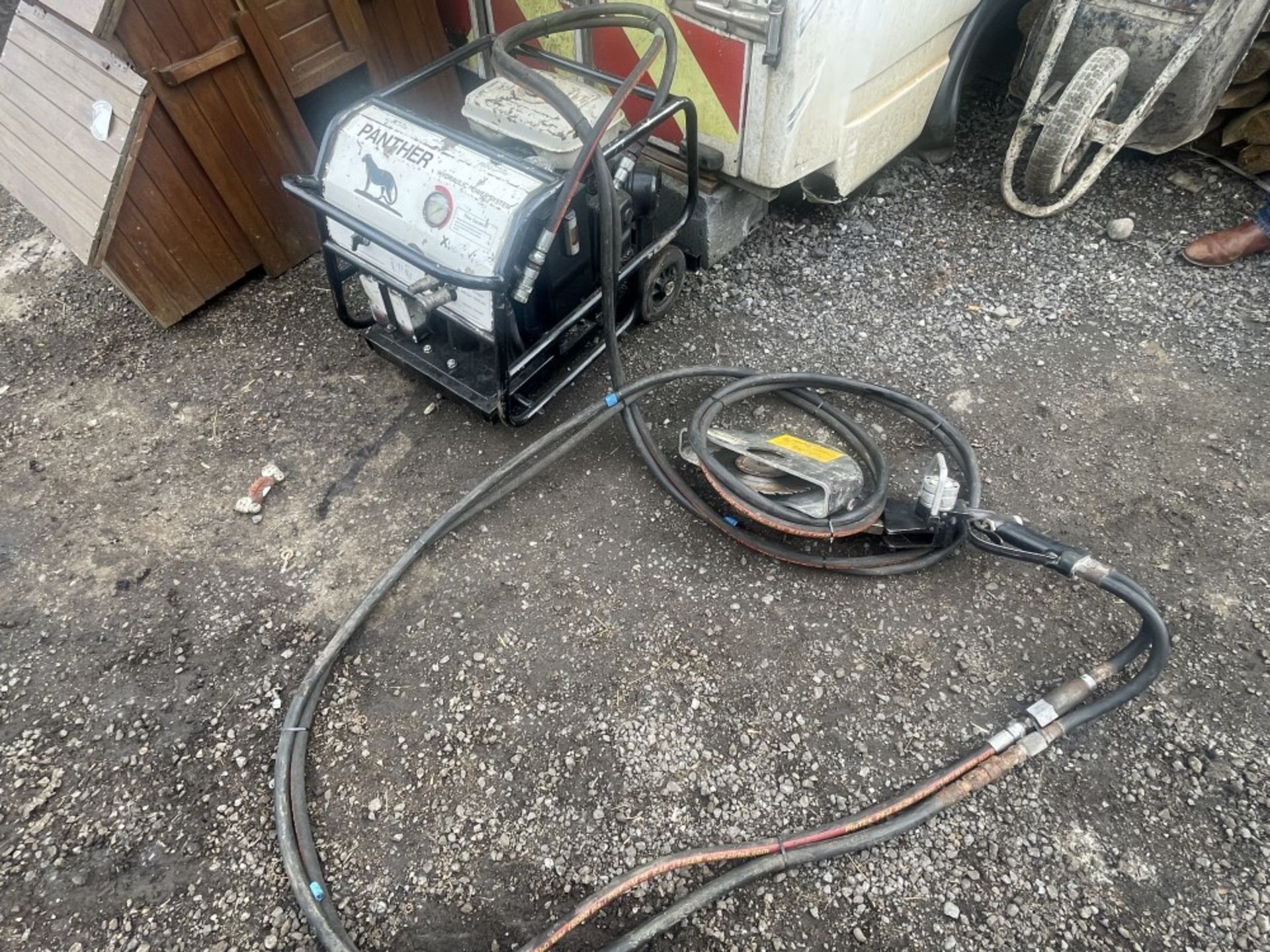 PANTHER HYDRAULIC ELEC START POWER PACK WITH HYD SAW (LOCATION BLACKBURN) (RING FOR COLLECTION