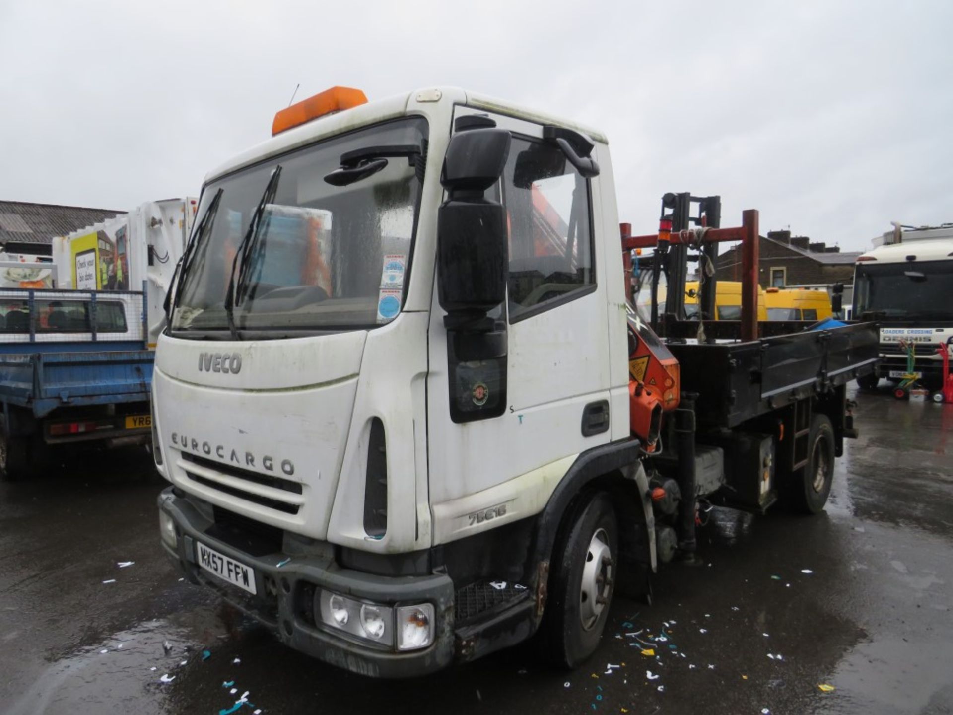 57 reg IVECO EURO CARGO 75E16 TIPPER C/W CRANE (NON RUNNER) (DIRECT COUNCIL) 1ST REG 09/07, V5 HERE, - Image 2 of 5