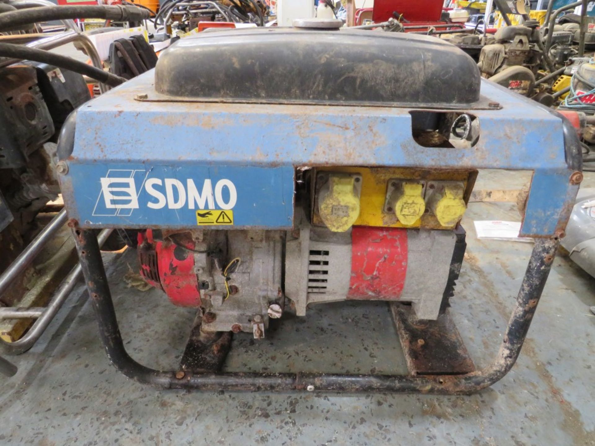 SDMO SH4000 PETROL GENERATOR [NO VAT]