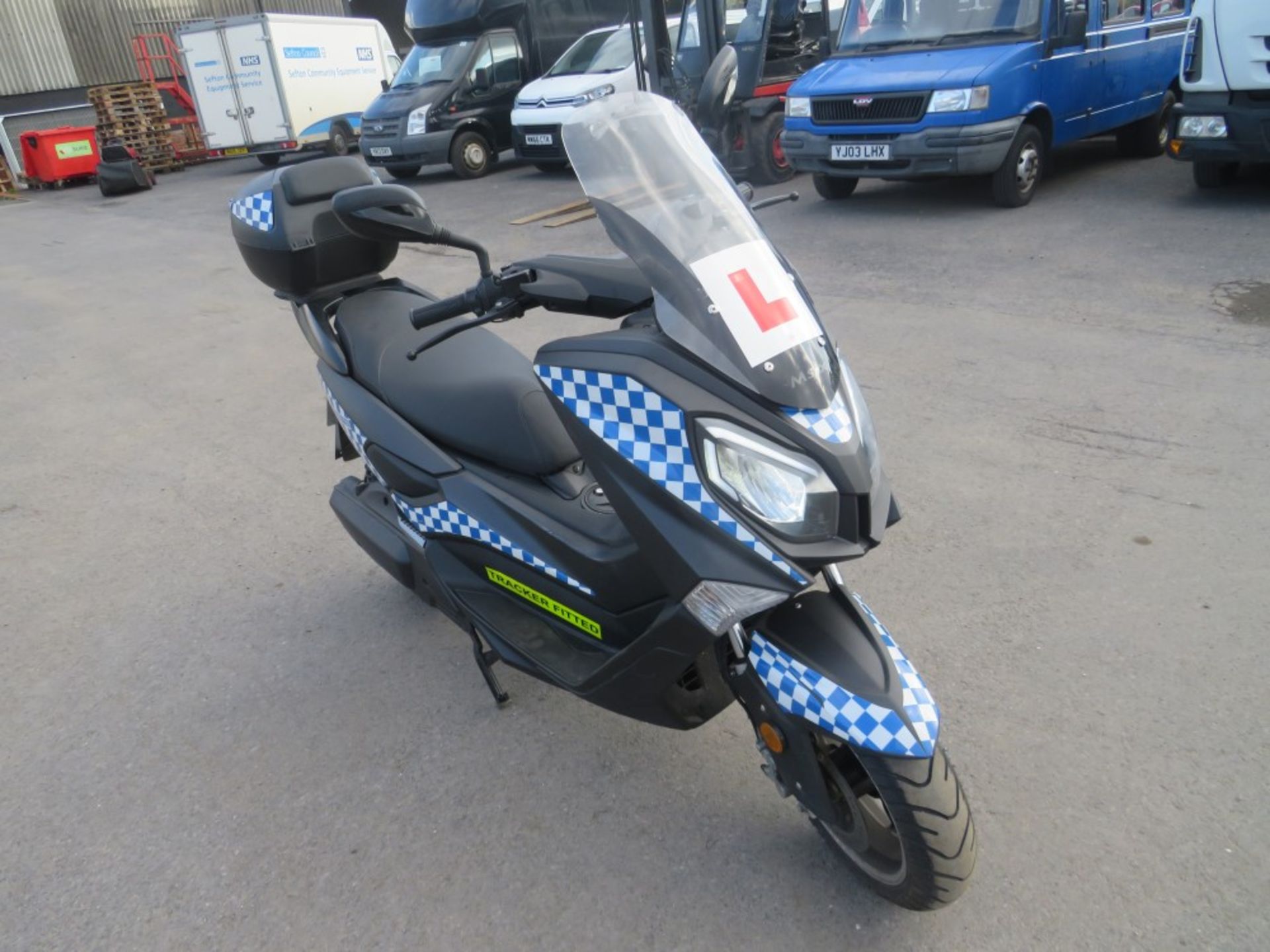 70 reg EFUN TIGER LYNX ELECTRIC SCOOTER, 1ST REG 10/20, 5812KM, V5 HERE, 1 FORMER KEEPER [NO VAT]