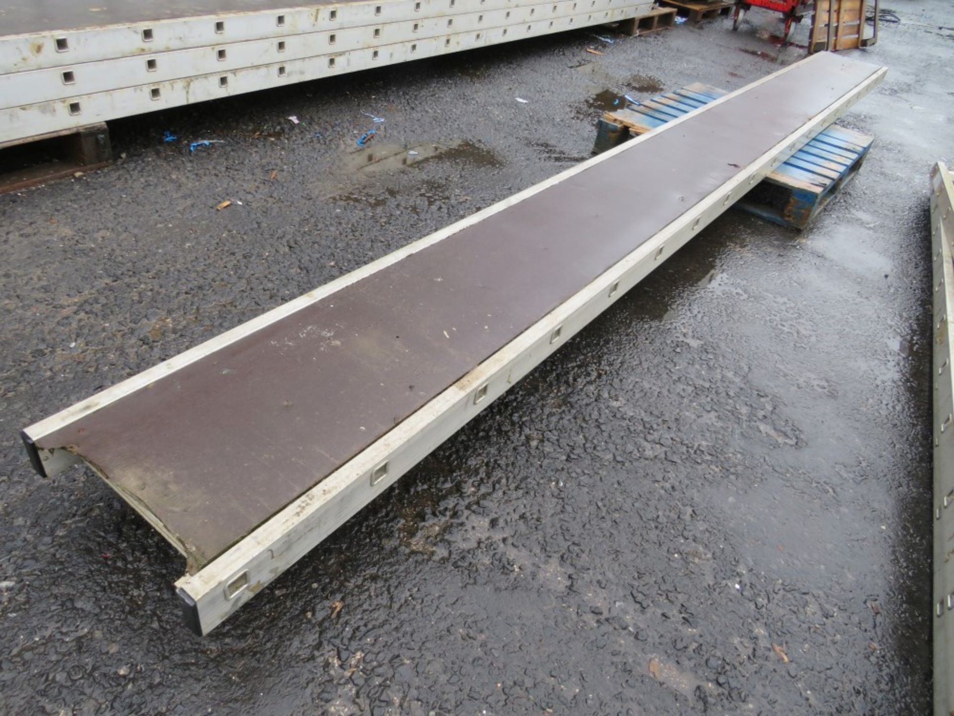 5.4M WOOD/ALUMINIUM STAGING BOARD (DIRECT GAP) [+ VAT]