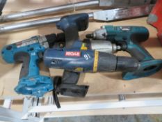 3 IMPACT WRENCHES & 1 RYOBI DRILL [NO VAT]