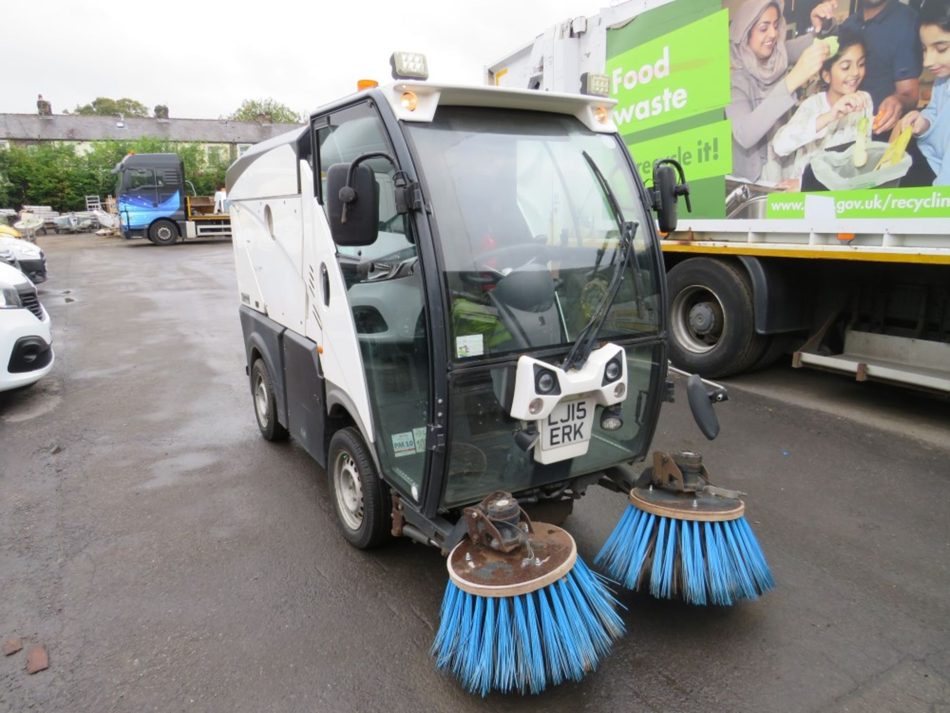 15 reg JOHNSTON PRECINCT SWEEPER (DIRECT COUNCIL) 1ST REG 04/15, V5 HERE, 1 OWNER FROM NEW [+ VAT]