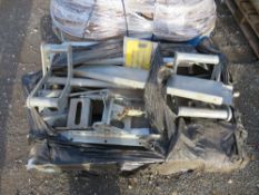 DIGGER CLAMP FPR MINI DIGGER TRAILER (DIRECT GAP) [+ VAT]