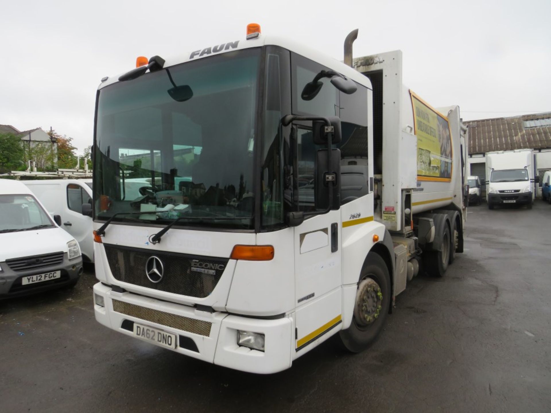 62 reg MERCEDES 2629 REFUSE WAGON (DIRECT COUNCIL) 1ST REG 11/12, 133887KM, V5 HERE, 1 OWNER FROM - Image 2 of 6