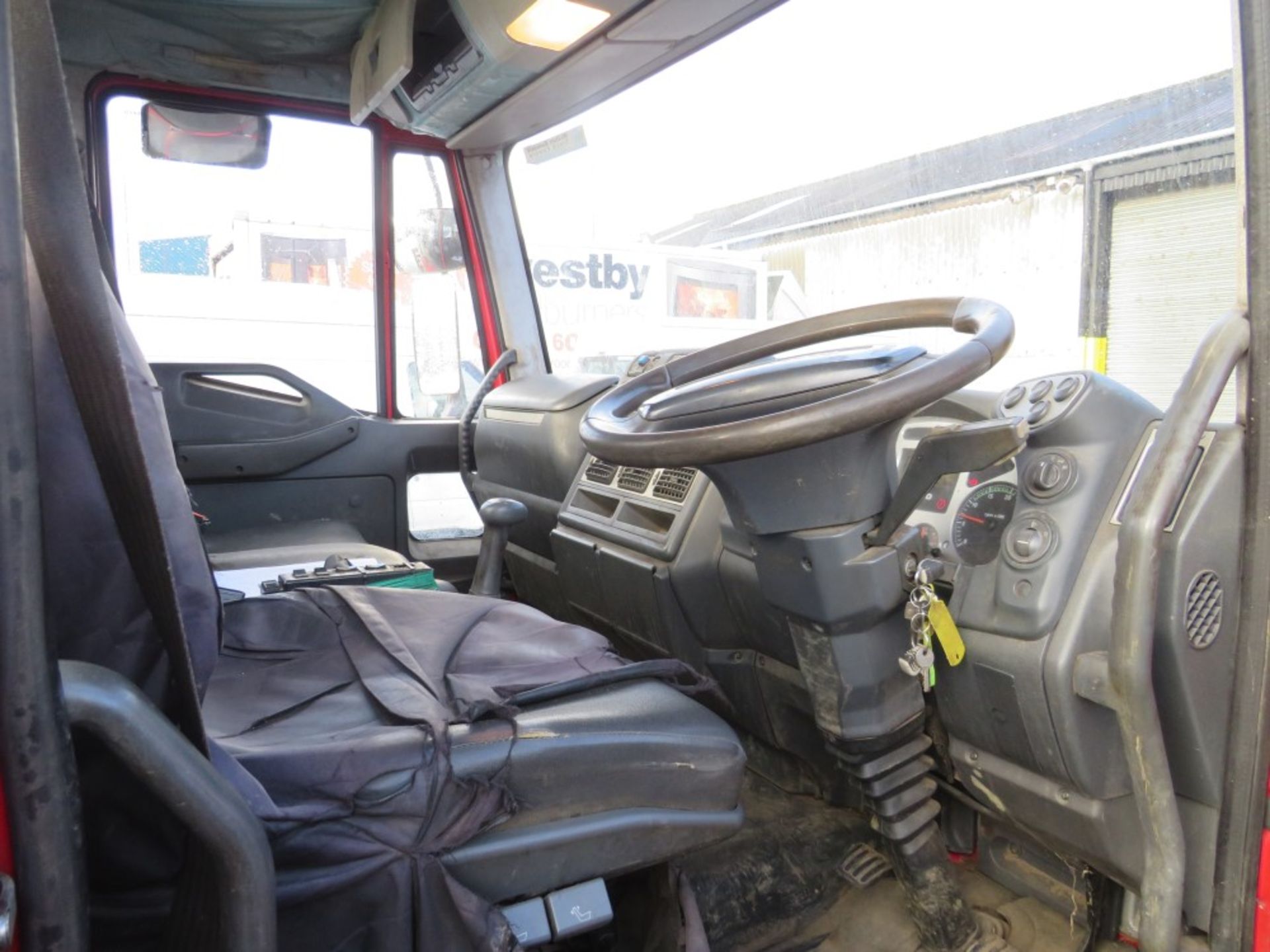 06 reg IVECO ML100E18K SKIP LOADER (DIRECT COUNCIL) 1ST REG 08/06, TEST 12/21, 96411KM WARRANTED - Image 5 of 6