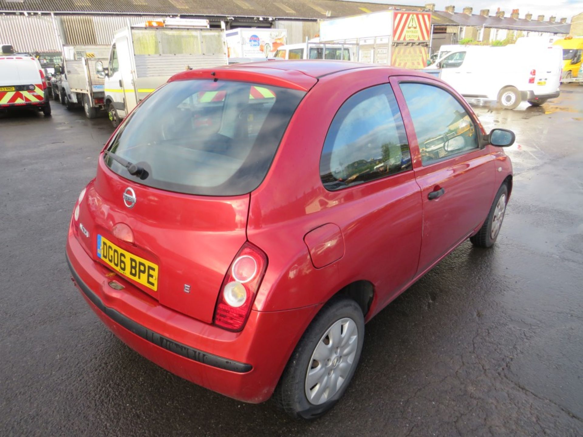 06 reg NISSAN MICRA, 1ST REG 03/06, TEST 03/22, 70637M NOT WARRANTED, NO V5 [NO VAT] - Image 4 of 6