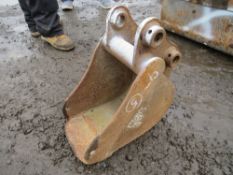 9" BUCKET (DIRECT GAP) [+ VAT]