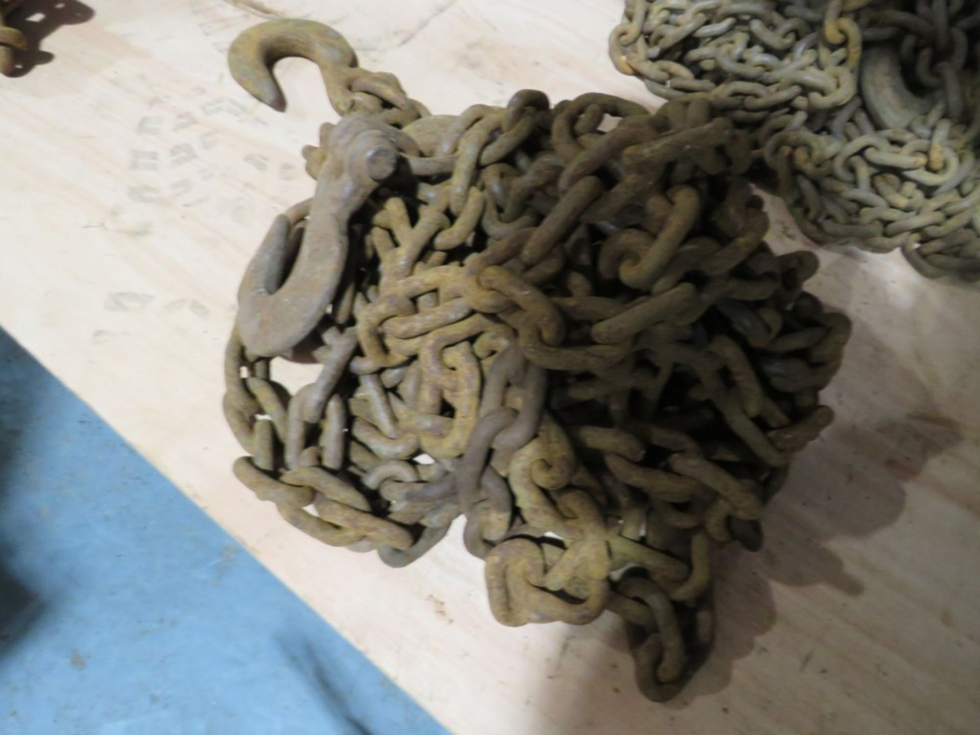 2 X LIFTING CHAINS [NO VAT]