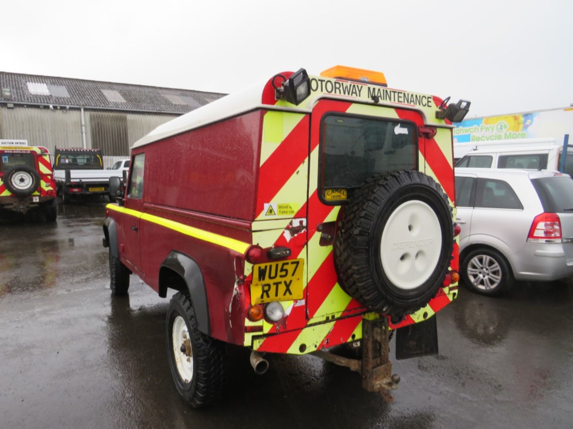 57 reg LAND ROVER DEFENDER 110 HARD TOP 4 X 4, 1ST REG 12/07, 210911M, V5 HERE, 1 OWNER FROM NEW [NO - Image 3 of 7