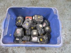 QTY OF MAKITA BATTERIES & 1 HILTI BATTERY [NO VAT]