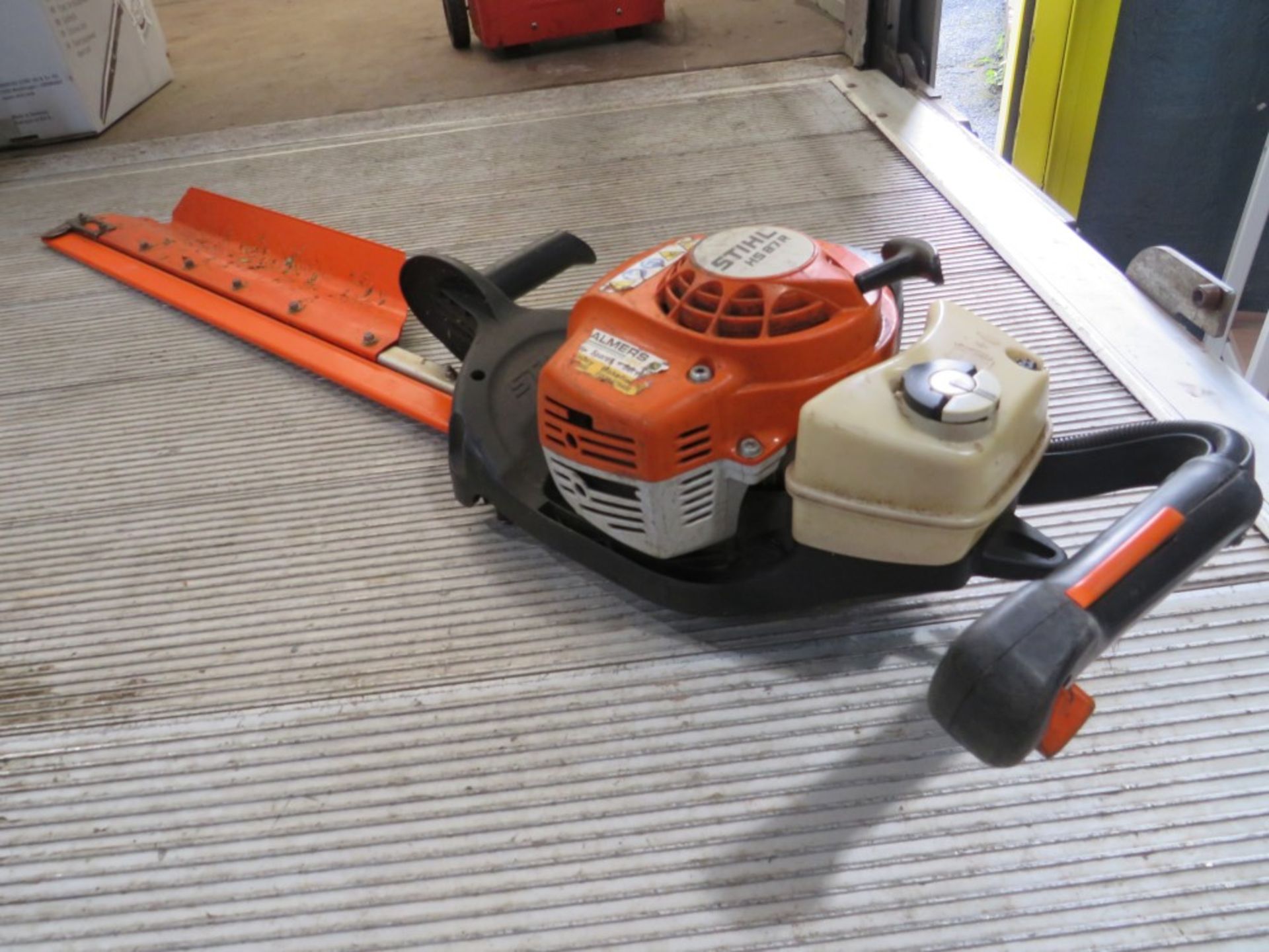 STIHL HS87R HEDGE TRIMMER (DIRECT COUNCIL) [+ VAT]