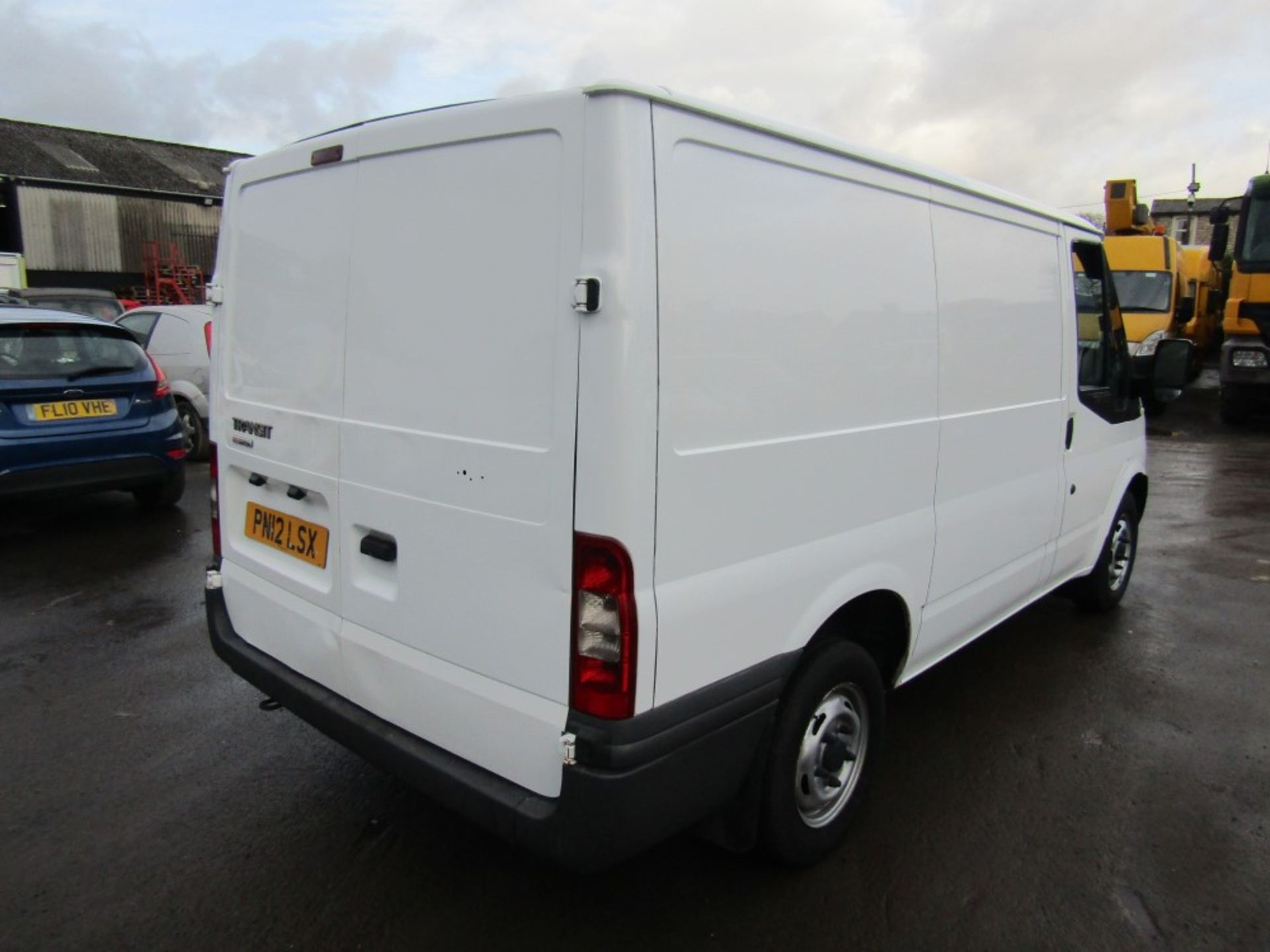 12 reg FORD TRANSIT 85 T280M FWD, 1ST REG 03/12, TEST 12/21, V5 HERE, 1 FORMER KEEPER [NO VAT] - Image 4 of 7