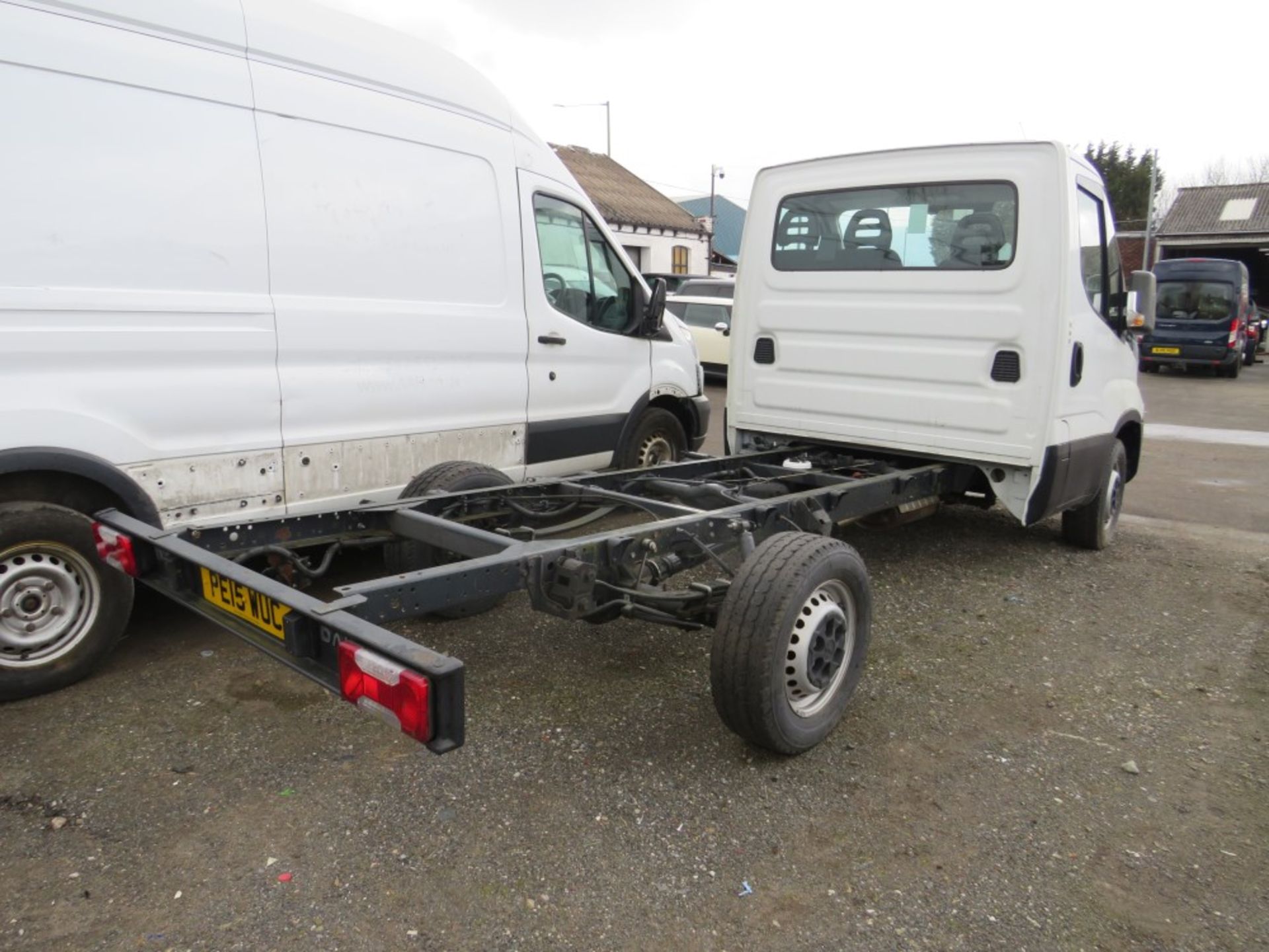 15 reg IVECO DAILY 35S13 CHASSIS CAB (NON RUNNER) 1ST REG 04/15, 5000M ONLY WARRANTED, V5 HERE, 1 - Image 4 of 6