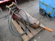 8T EXCAVATOR BREAKER (DIRECT GAP) [+ VAT]