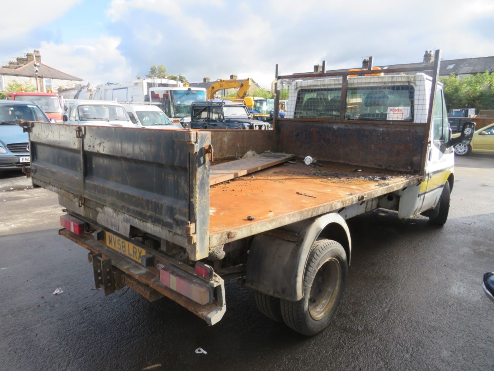 58 reg FORD TRANSIT 100 T350M RWD TIPPER (NON RUNNER) (DIRECT COUNCIL) 1ST REG 09/08, V5 HERE, 1 - Image 4 of 5