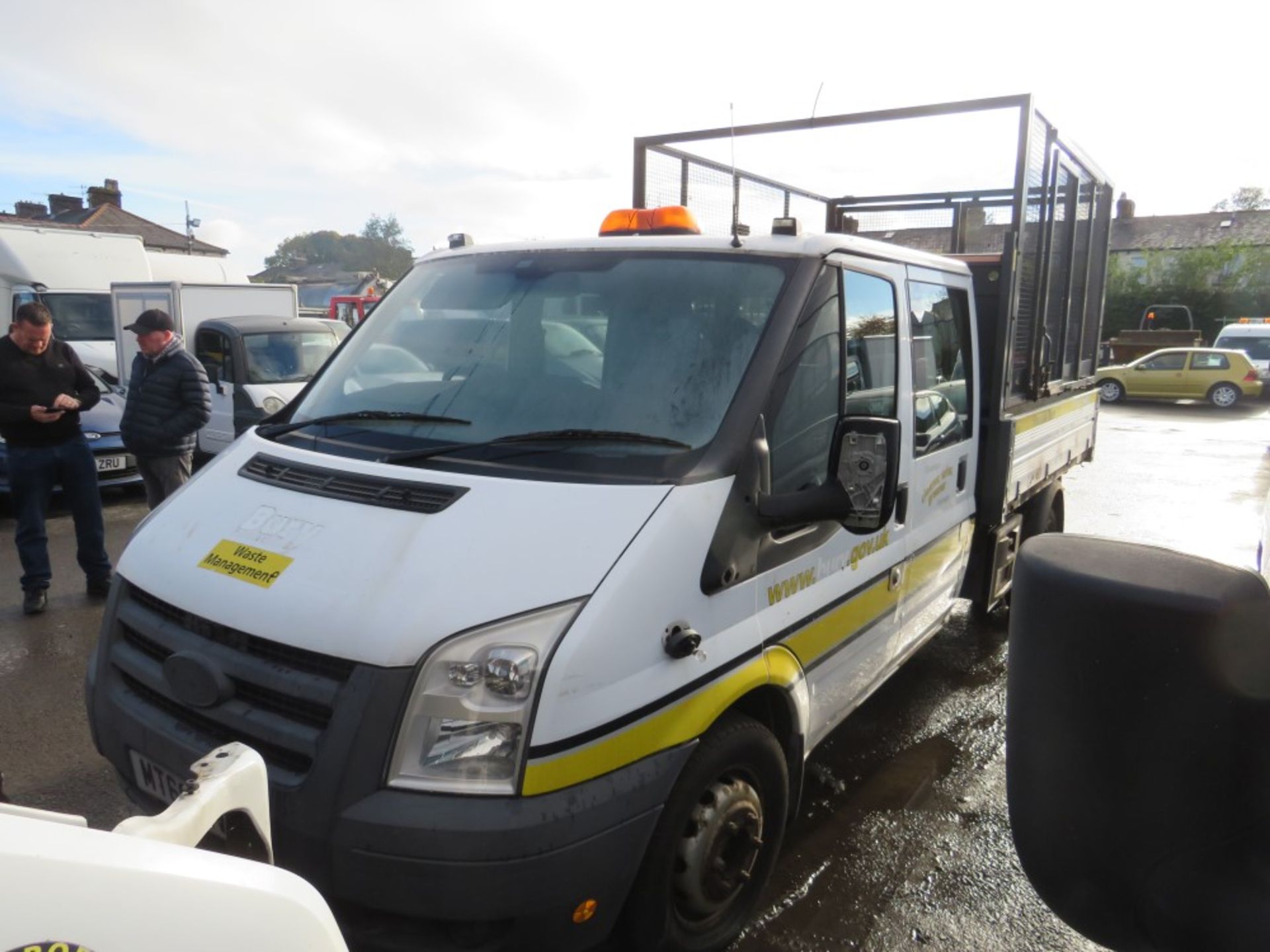 60 reg FORD TRANSIT 100 T350L D/C RWD CAGED TIPPER (NON RUNNER) (DIRECT COUNCIL) 1ST REG 02/11, - Image 2 of 6