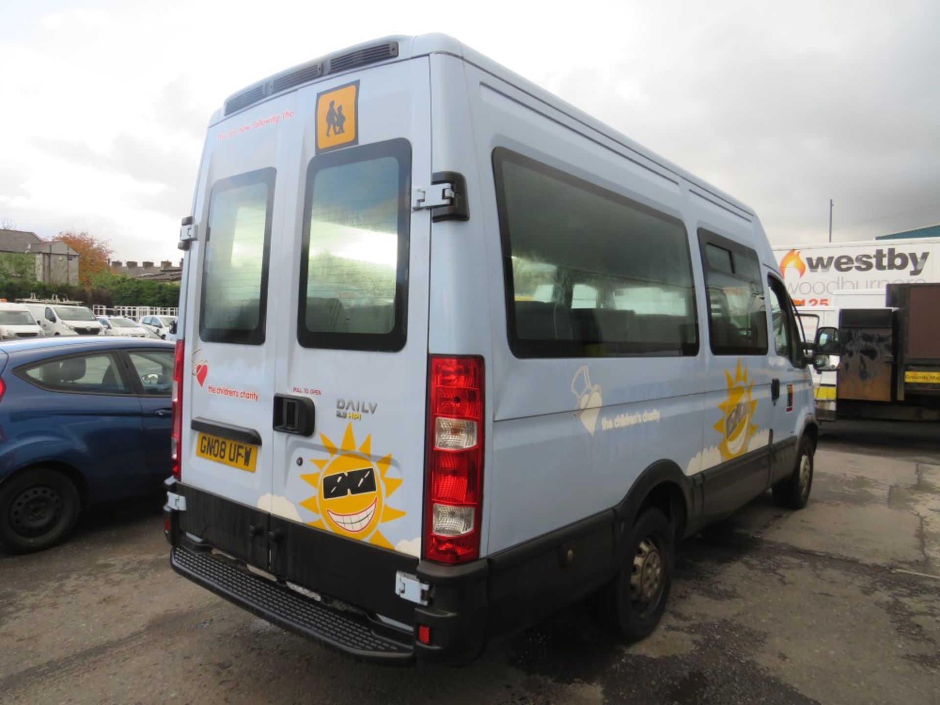 08 reg IVECO DAILY 35S12 MWB MINIBUS (DIRECT COUNCIL) 1ST REG 06/08, TEST 05/22, 63129M, V5 HERE, - Image 4 of 7