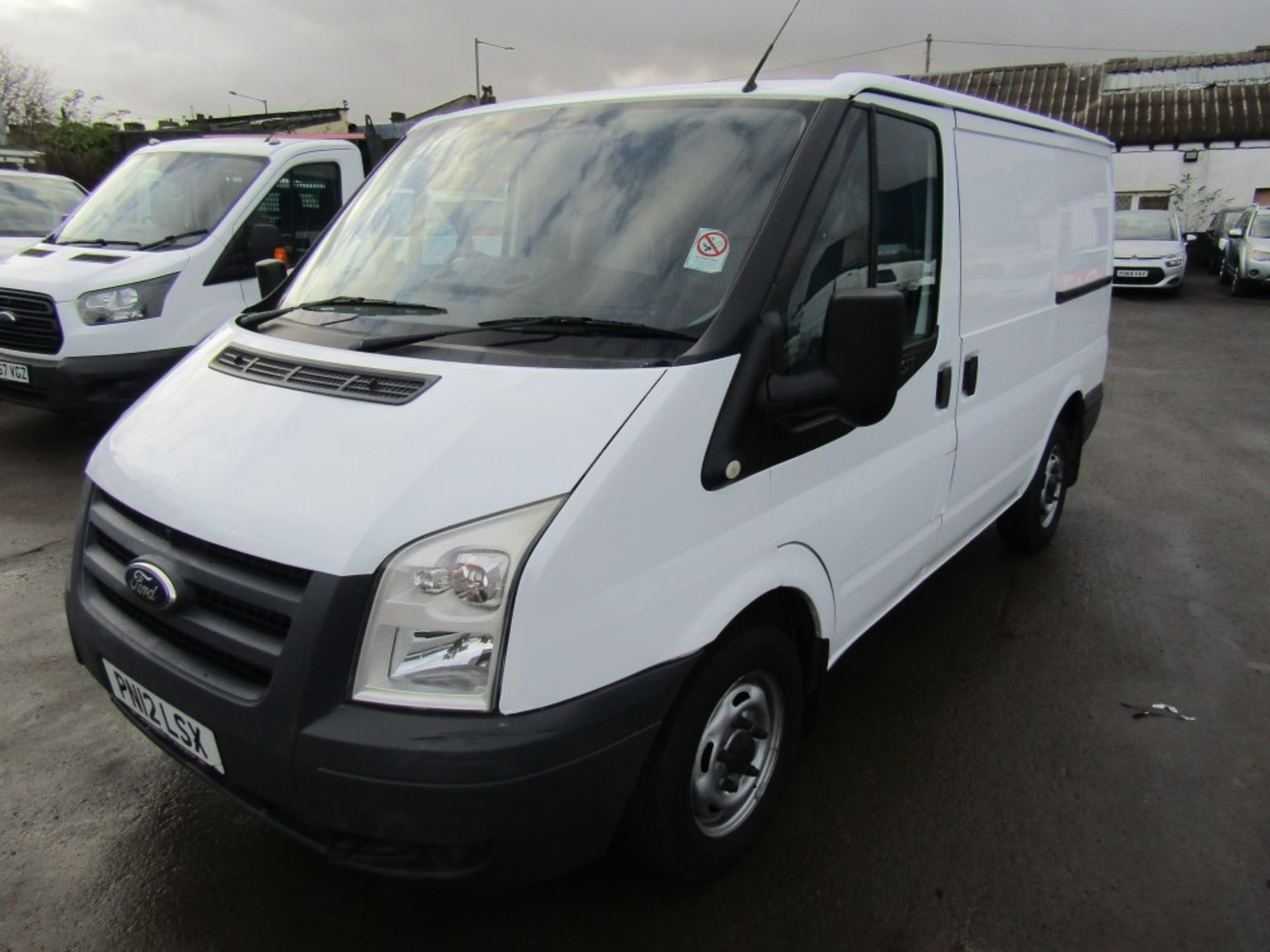 12 reg FORD TRANSIT 85 T280M FWD, 1ST REG 03/12, TEST 12/21, V5 HERE, 1 FORMER KEEPER [NO VAT] - Image 2 of 7