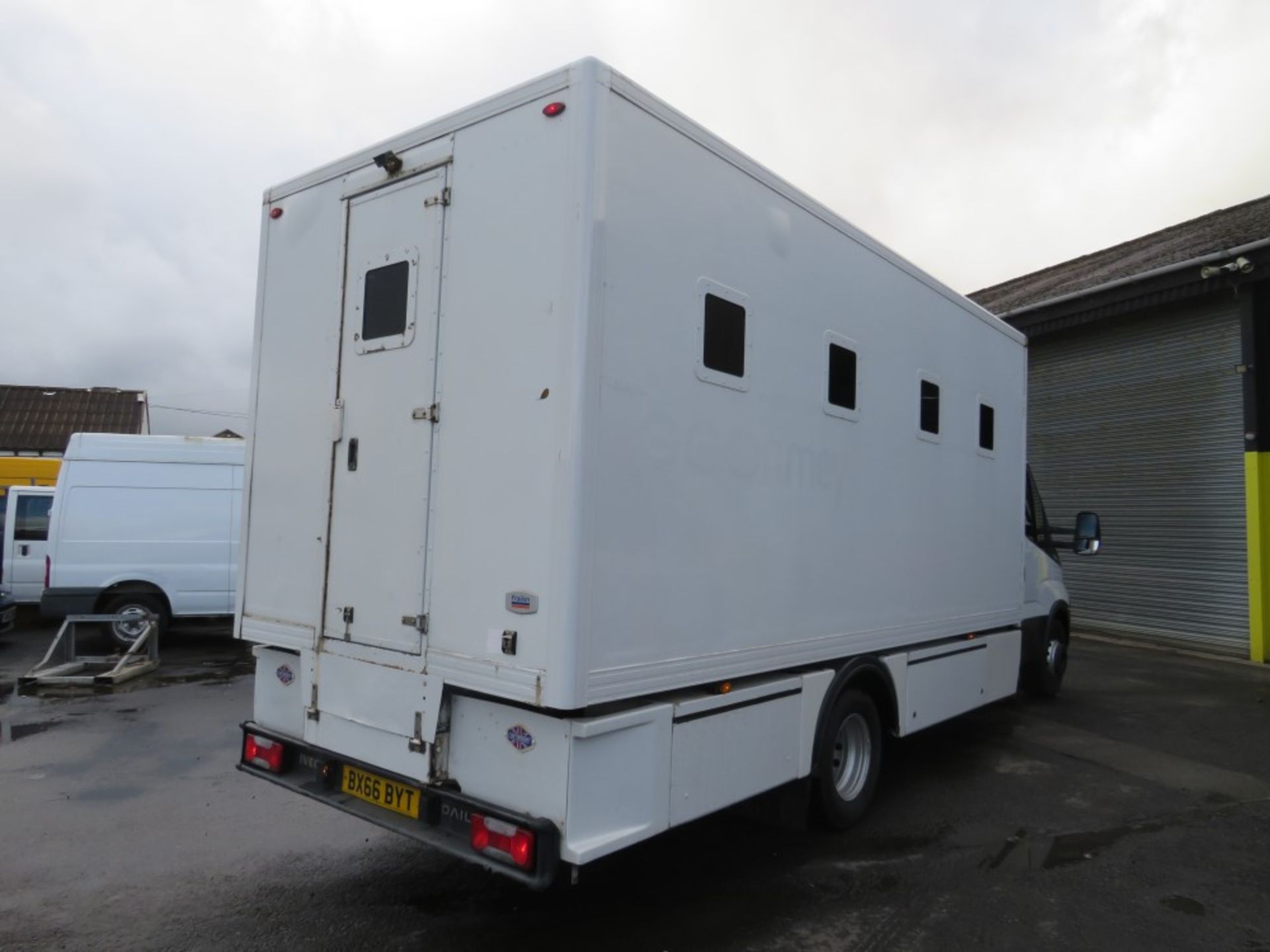 66 reg IVECO DAILY 70C17 PRISON VAN, 1ST REG 09/16, TEST 06/22, 122684M, V5 HERE, 1 OWNER FROM - Image 4 of 7