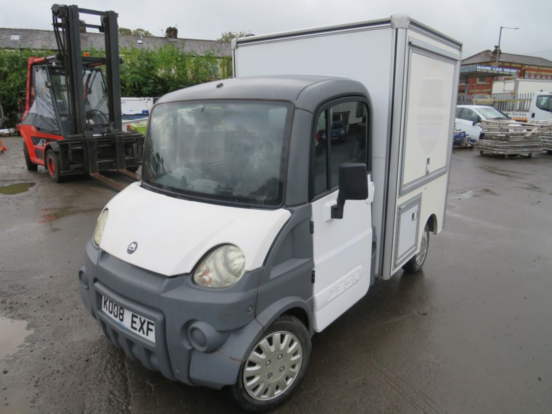 08 reg AIXAM MEGA MULTITRUCK 600D MOBILE CATERING UNIT, 1ST REG 07/08, 10990KM WARRANTED, V5 HERE, 2 - Image 2 of 9