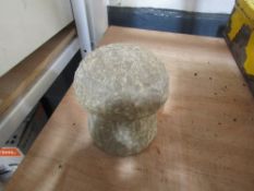 SMALL HAND CARVED NATURAL STONE MUSHROOM [NO VAT]