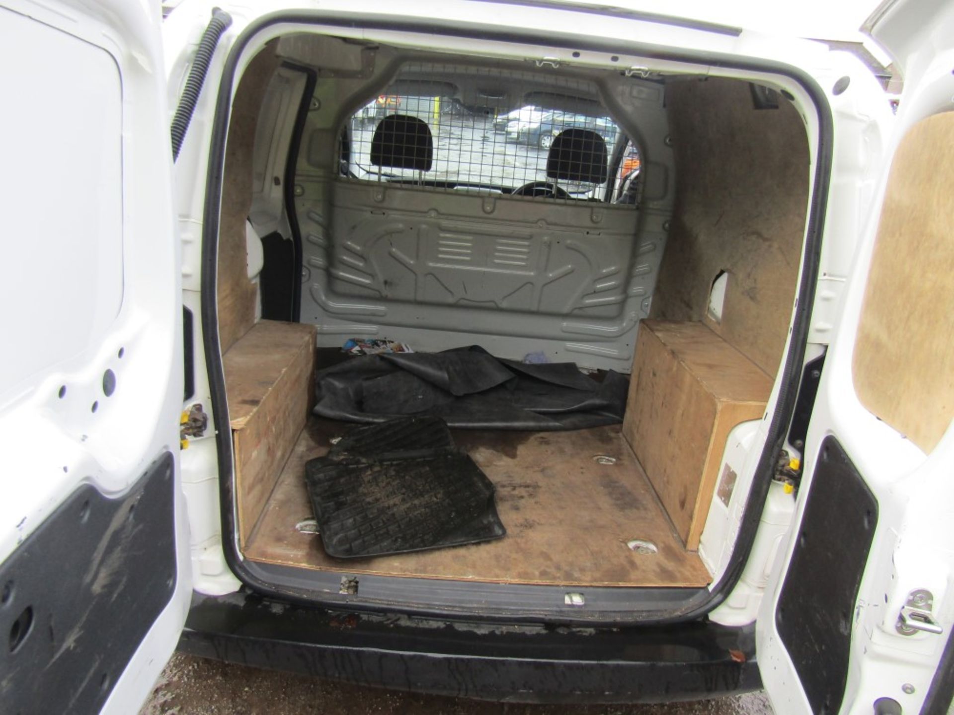 63 reg PEUGEOT BIPPER S HDI (RUNS BUT INTERMITTENT STARTING FAULT) 1ST REG 09/13, - Image 5 of 7