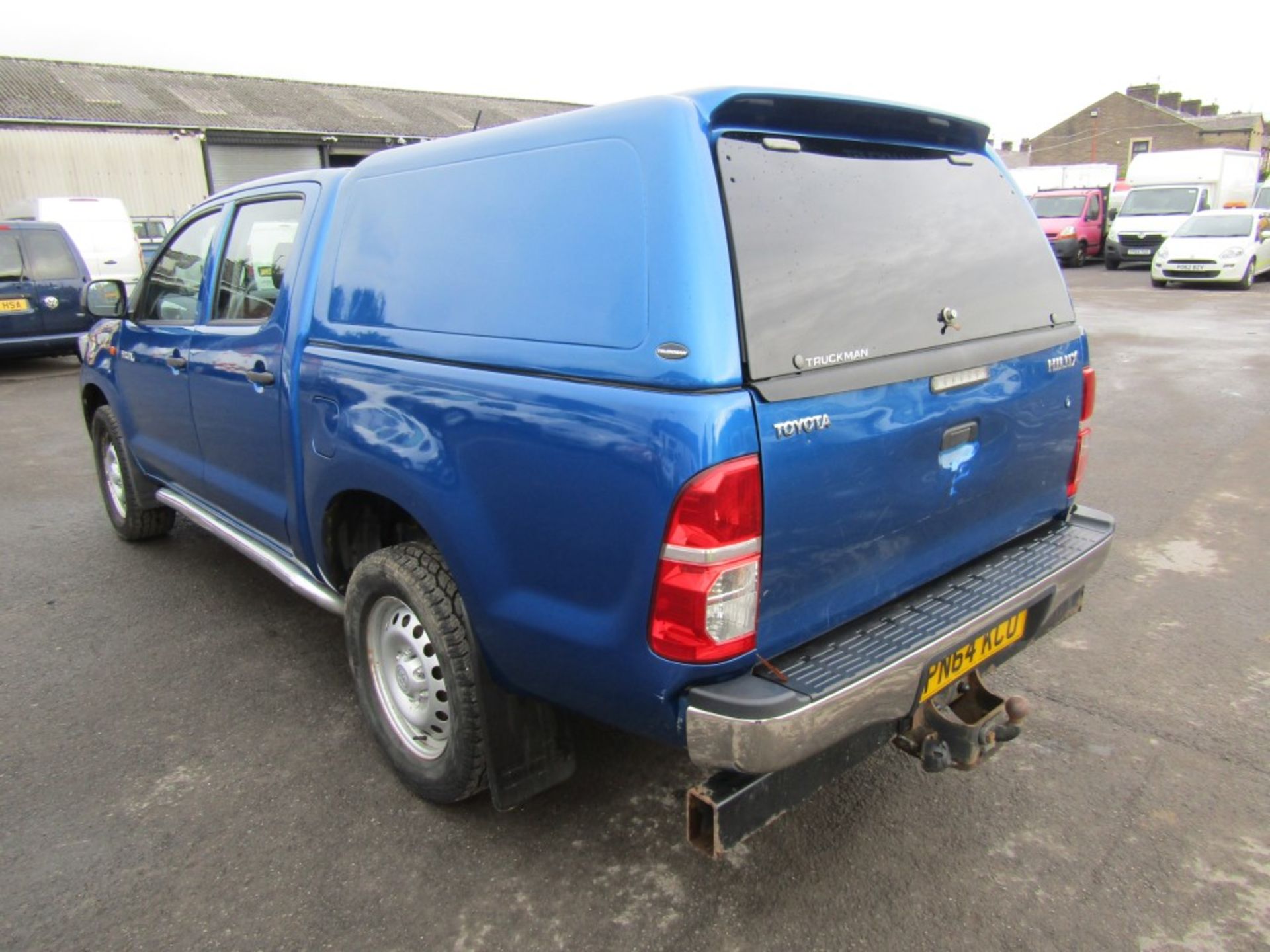 64 reg TOYOTA HILUX ACTIVE D-4D 4 X 4 DCB, 1ST REG 09/14, TEST 09/22, 83764M WARRANTED, V5 HERE, 2 - Image 3 of 6