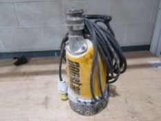 PONSTAR 110V SUBMERSIBLE PUMP [+ VAT]