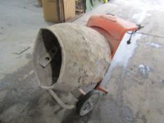 BELLE 240V MIXER [+ VAT]