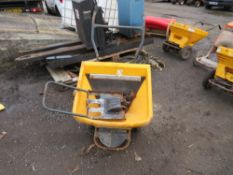 GLASDON TURBOCAST 300 MANUAL GRITTING MACHINE (DIRECT COUNCIL) [+ VAT]