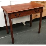 A small mahogany side table/writing desk, with single drawer on moulded section legs, 81x42x71cm