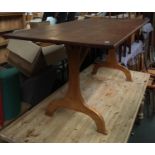 An oak kitchen table, 168x82x78cm