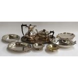 A mixed lot of good silver plate, to include coffee pot, teapot, tray, various dishes etc