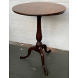 A Regency mahogany tip-top tripod table, cabriole legs with pointed pad feet, 55x70cmD