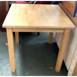 A modern square maple kitchen table, 75x75x75cm