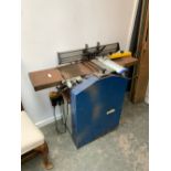 A Fox 1100W planer, max planing width 250mm, maximum thickness 190mm