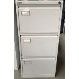 A Roneo lockable three drawer filing cabinet, 47x62x101cmH