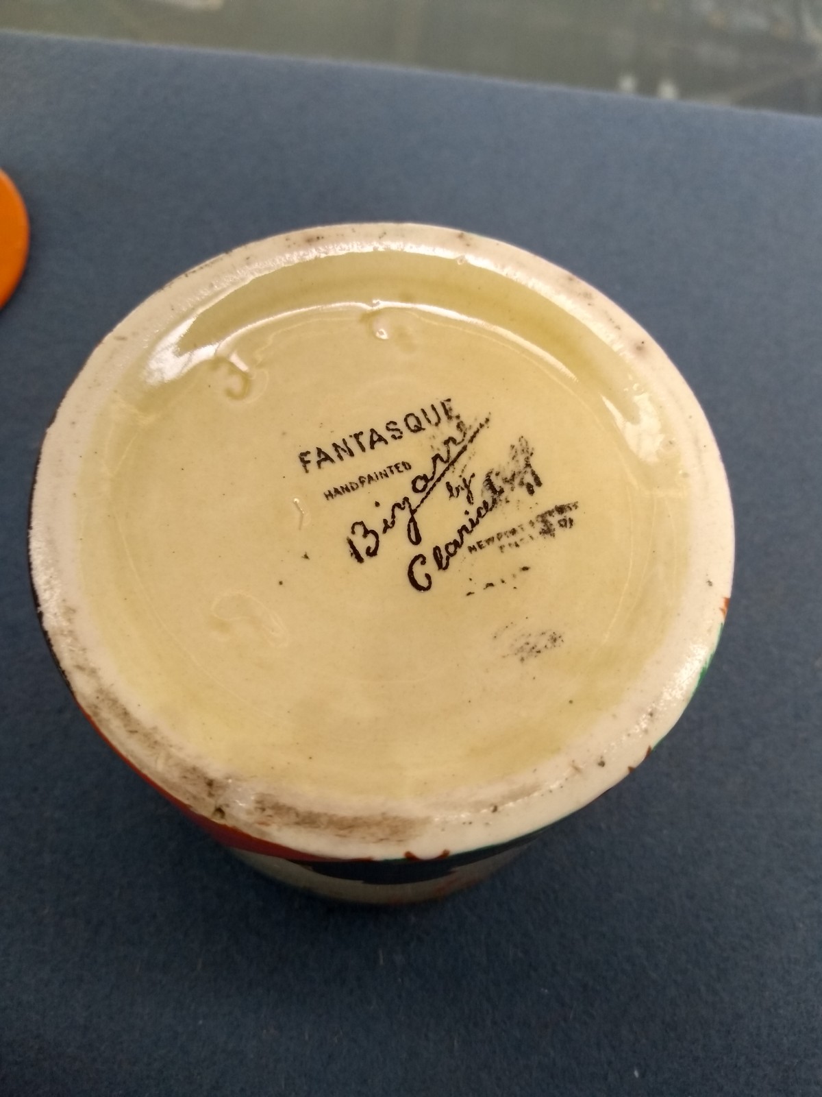 A Clarice Cliff 'Fantasque' jam pot, 9.5cmH - Image 10 of 13