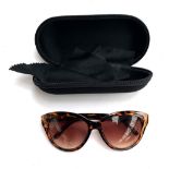 A pair of ladies Oscar De La Renta tortoiseshell design sunglasses