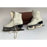 A pair of white leather ice skating boots, size 39, made by Dagmar by Sico, with Sabina 250mm