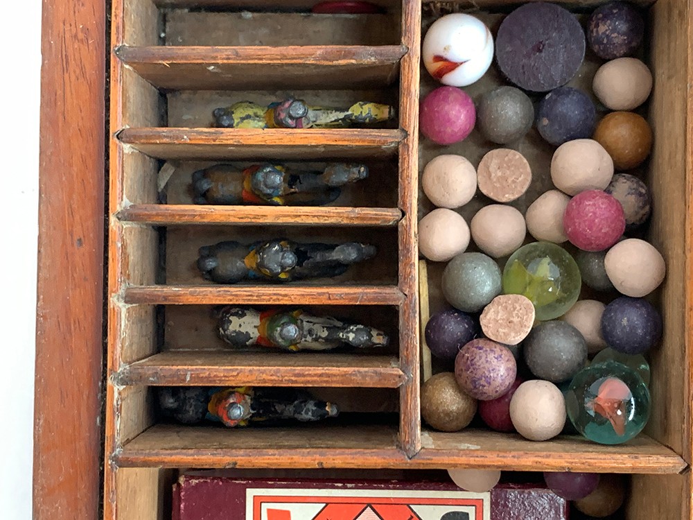 A 19th century mahogany cased compendium of games to include chess and backgammon boards and pieces; - Image 5 of 5