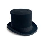 A felt top hat by Guerra, size 61, in box, 21x18cm