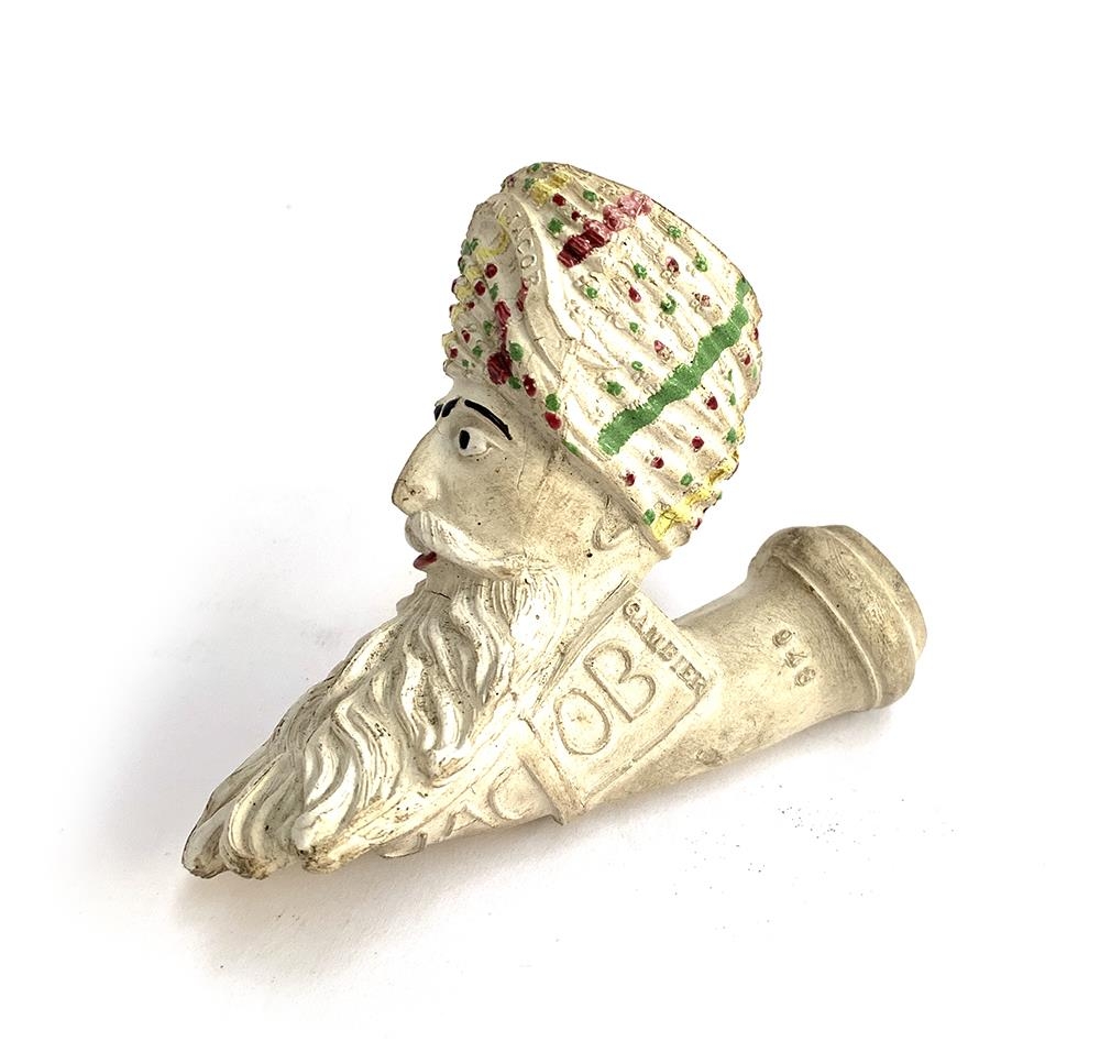 A French Gambier mould clay pipe in the form of 'Jacob', heightened in colour enamels, no. 948 - Image 2 of 2