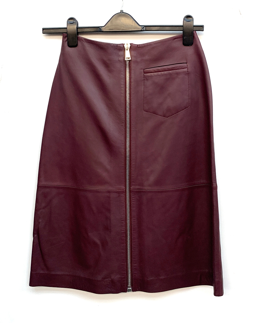 A size 8 burgundy Jaeger leather skirt with back pocket - Image 2 of 2