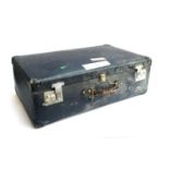 A vintage blue Globe Trotters suitcase, 75x43x25cm