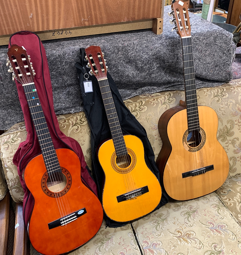 A lot of two small children's classical guitars; with one other (3)