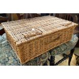 A wicker picnic basket, 52cmW